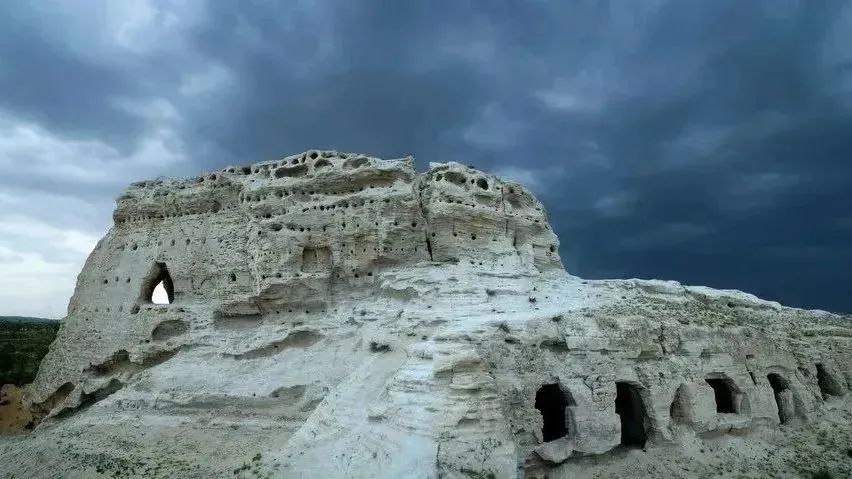 640 (6).jpg